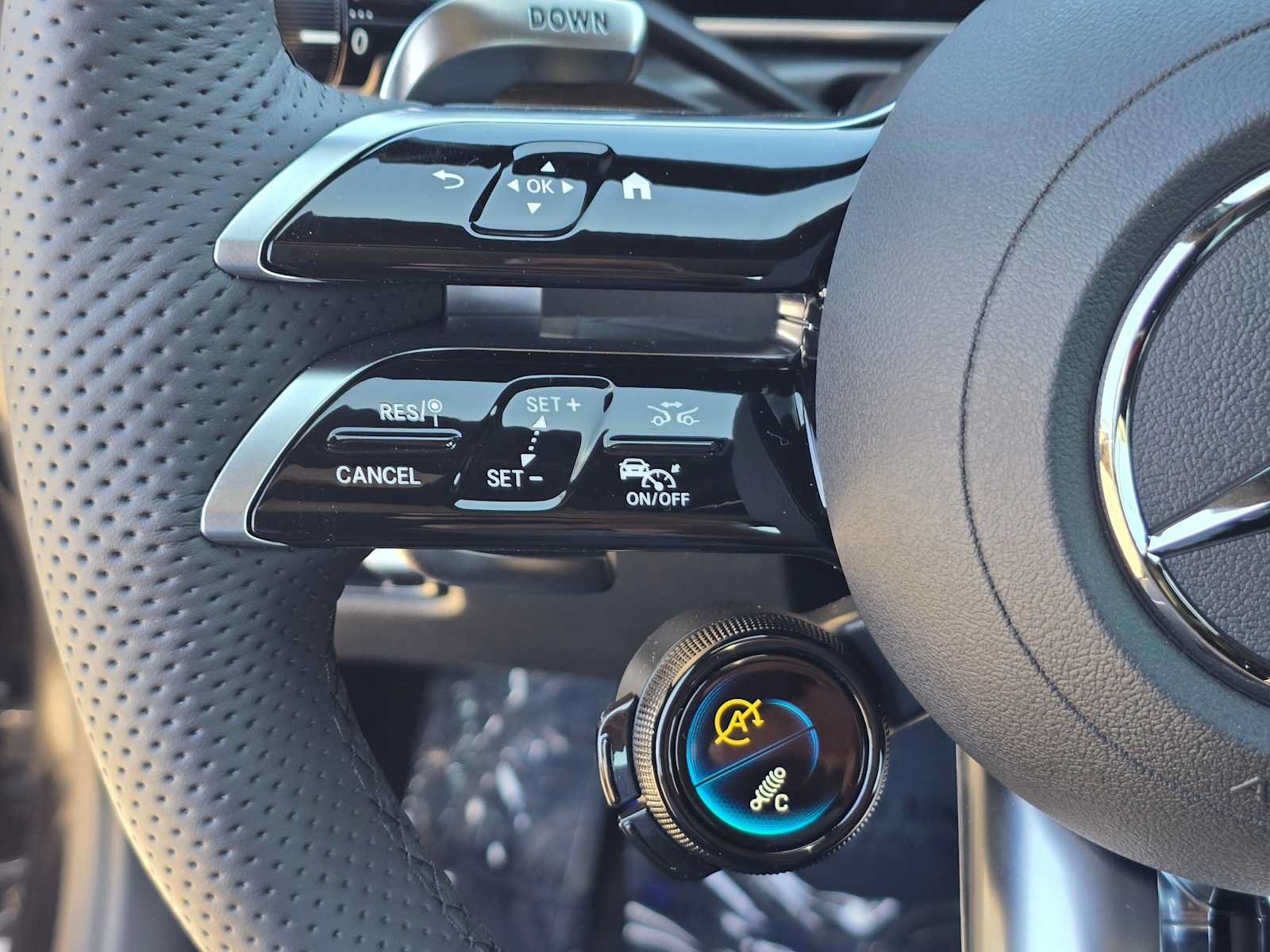 New 2026 Mercedes-Benz C 43 AMG 4MATIC Sedan image 32