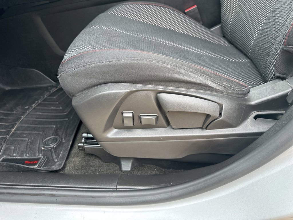 Certified 2017 Chevrolet Equinox LS AWD/4WD image 11