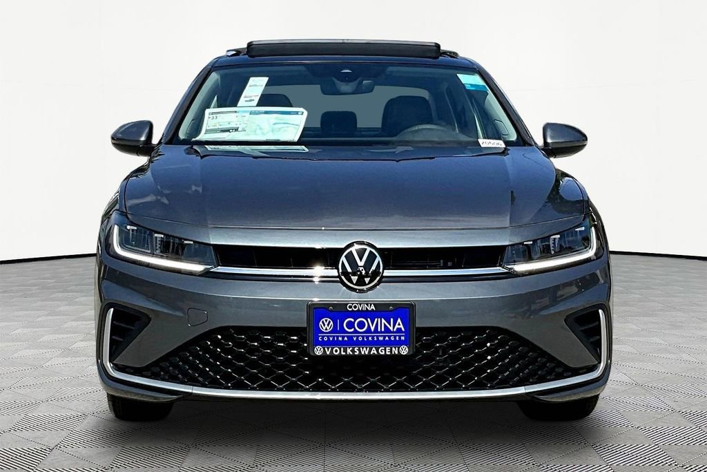 New 2026 Volkswagen Jetta SE FWD image 2
