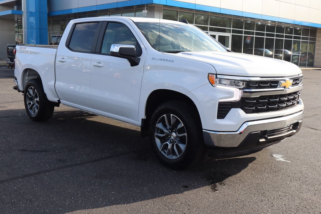 New 2026 Chevrolet Silverado 1500 LT AWD/4WD image 2