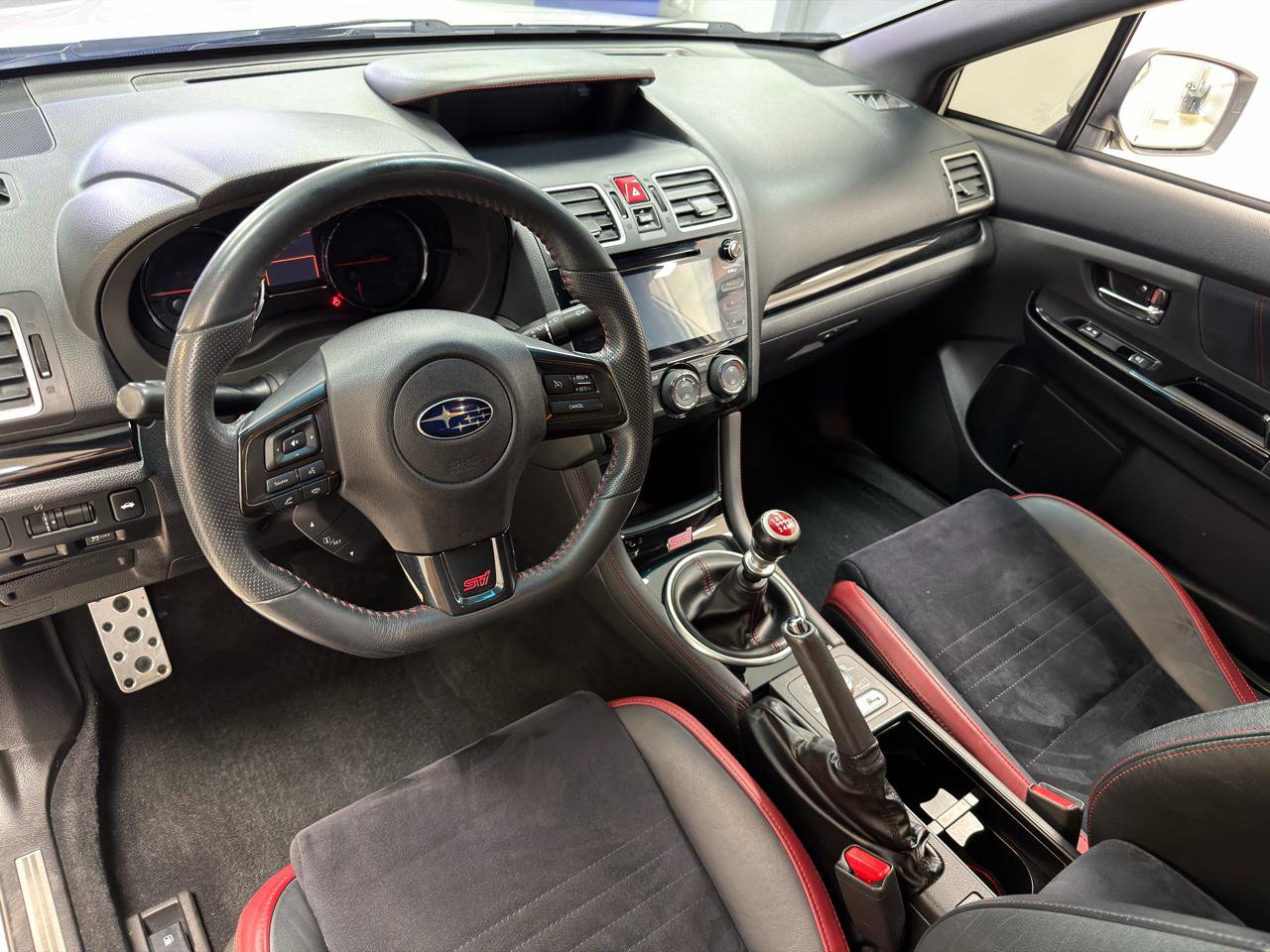 Used 2020 Subaru WRX STI AWD/4WD image 28