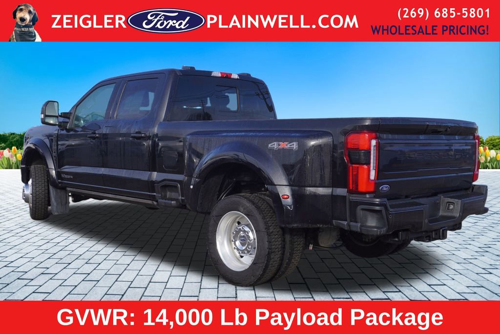 Used 2025 Ford F450 Platinum image 3