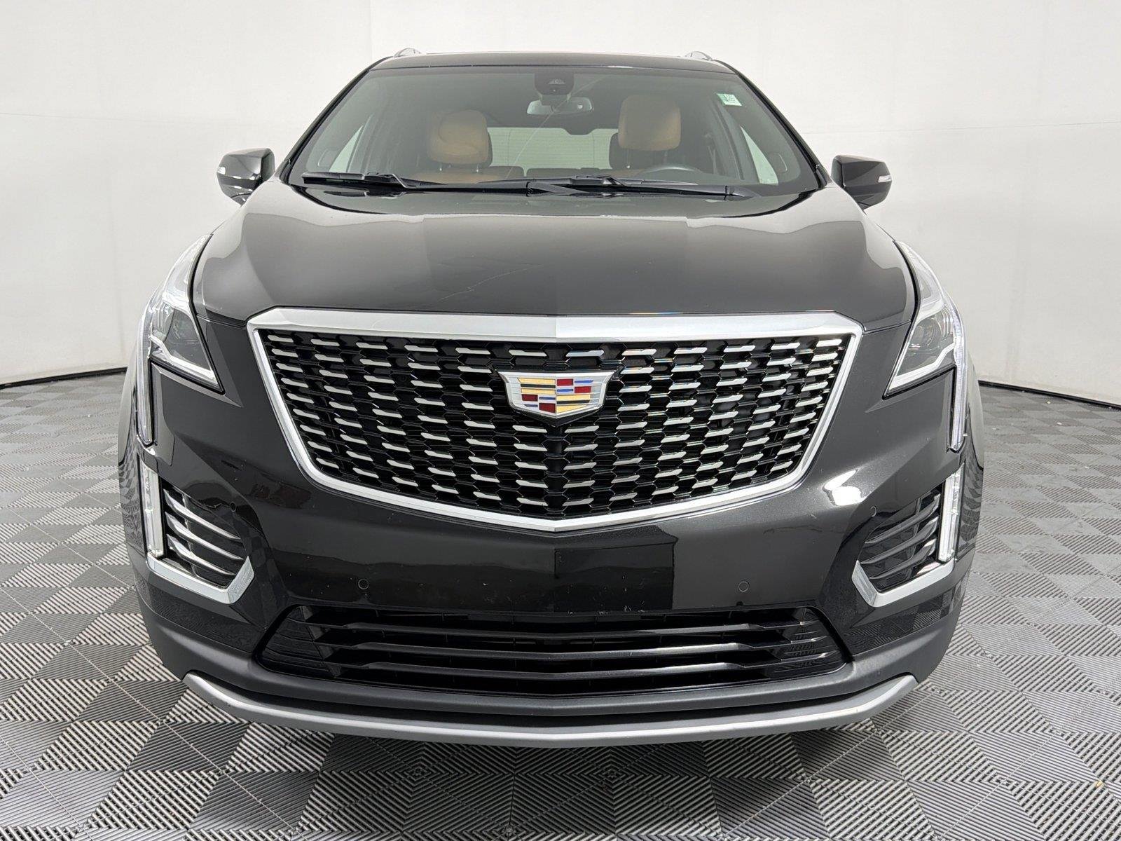 Certified 2023 Cadillac XT5 Premium Luxury w/ LPO, Floor Liner Package FWD image 2