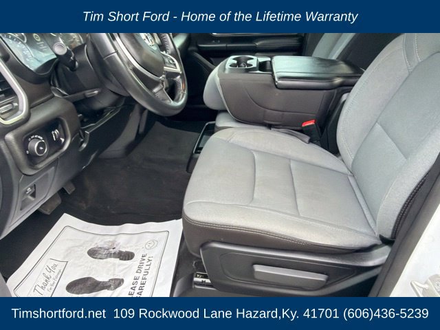 Used 2024 RAM 1500 Big Horn w/ Protection Group AWD/4WD image 8