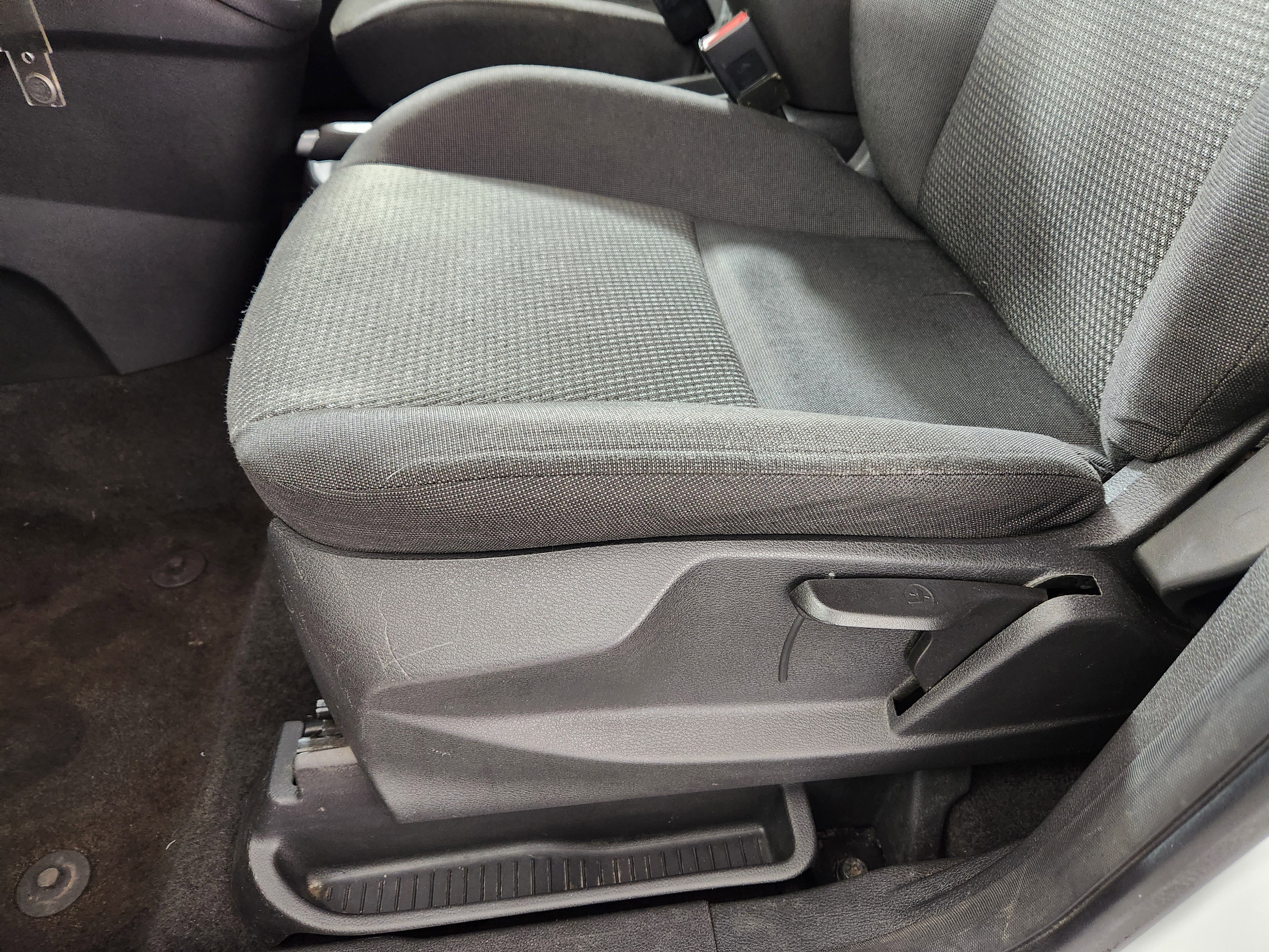 Certified 2018 Ford Transit Connect XL image 13