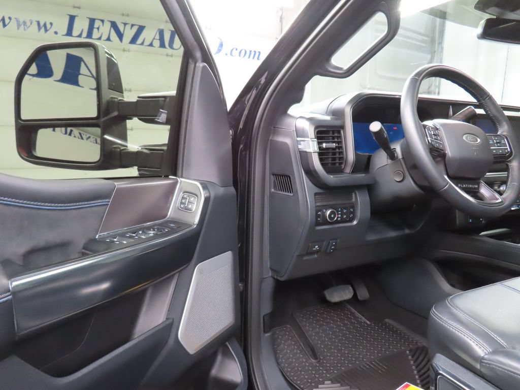 Used 2026 Ford F250 Platinum AWD/4WD image 64