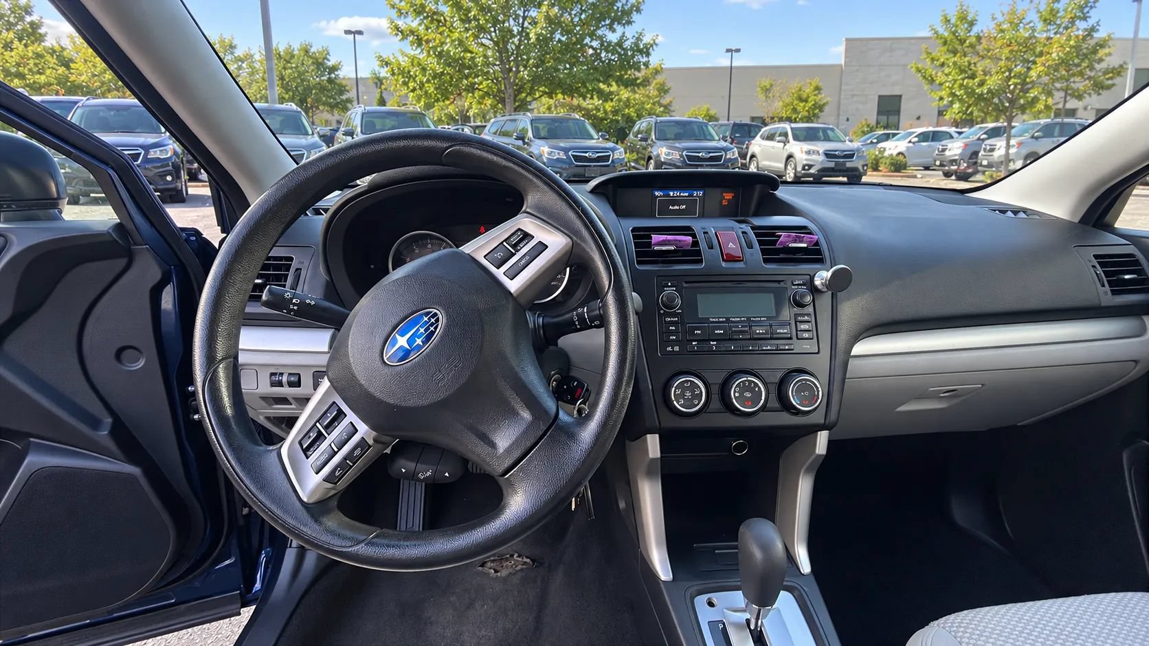 Used 2015 Subaru Forester 2.5i w/ Alloy Wheel Package AWD/4WD image 14