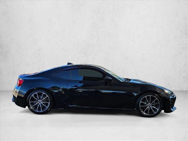 Used 2017 Toyota 86 video 4