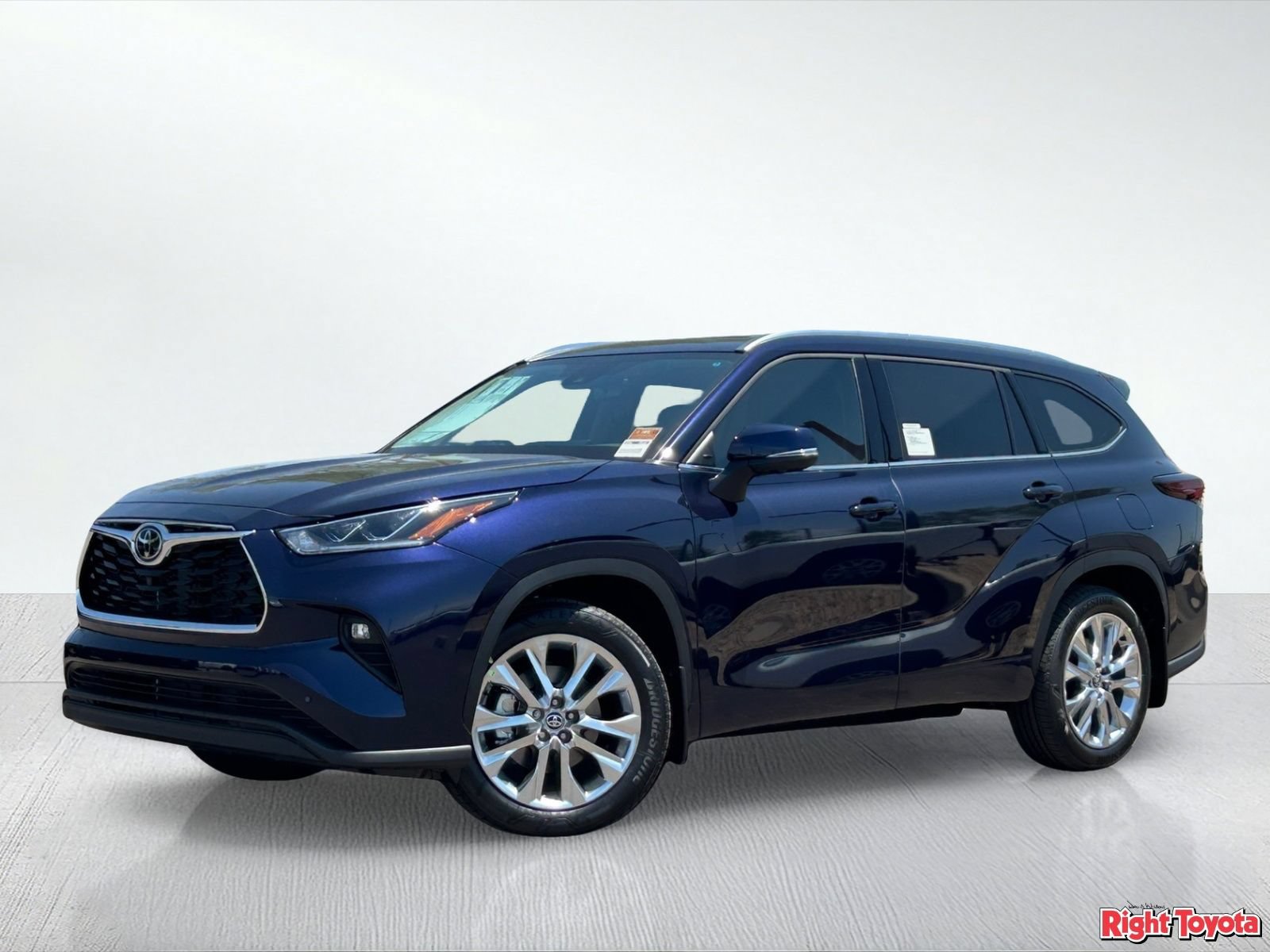 New 2026 Toyota Highlander Limited AWD/4WD image 2