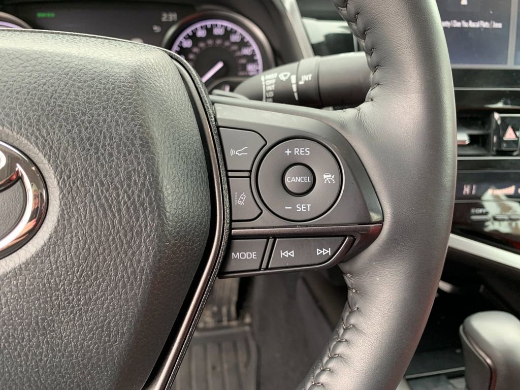 Used 2024 Toyota Camry XSE image 30