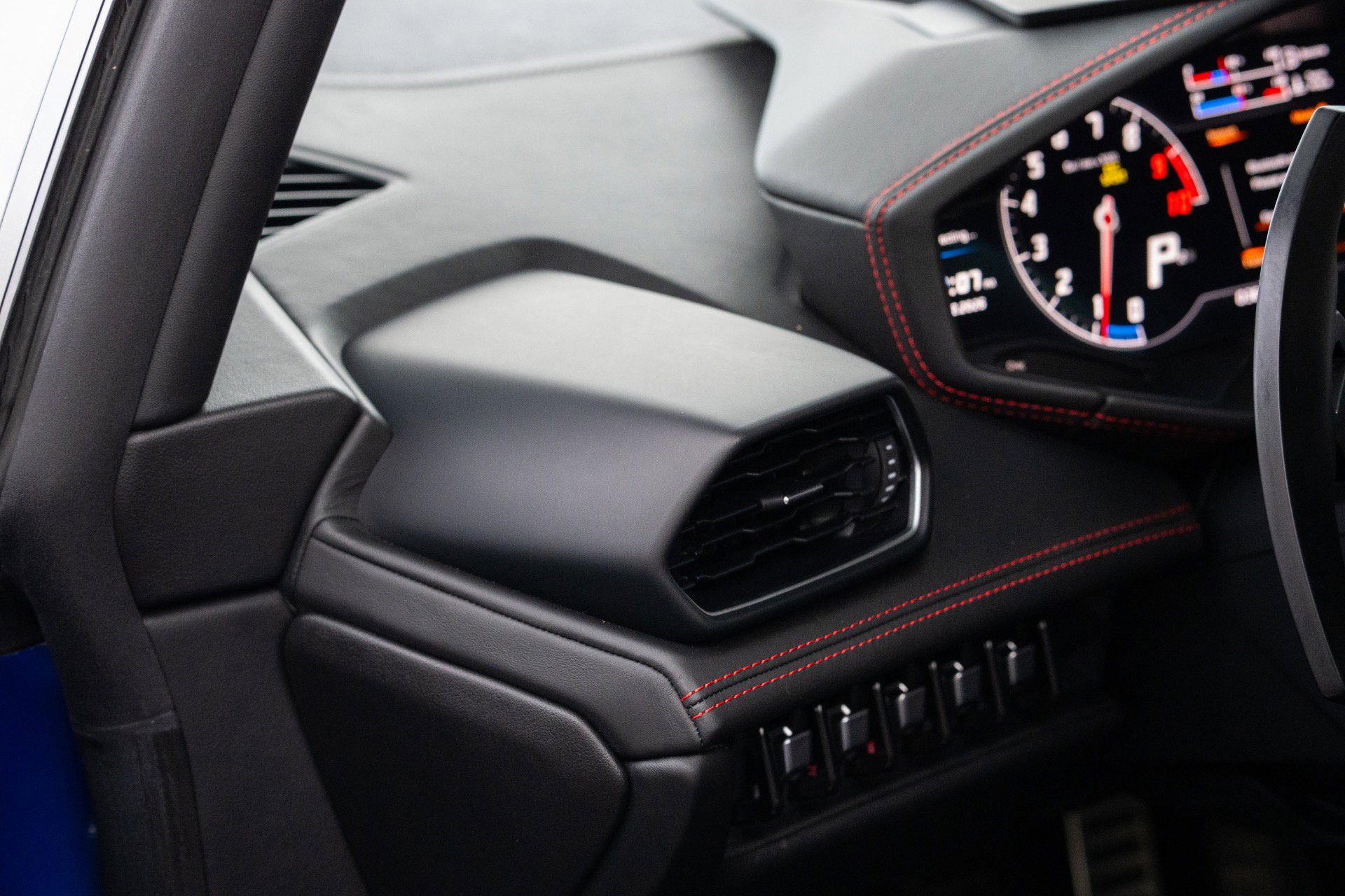 Used 2015 Lamborghini Huracan LP 610-4 AWD/4WD image 51