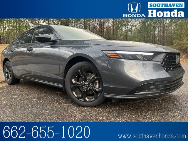 Used 2025 Honda Accord SE image 1