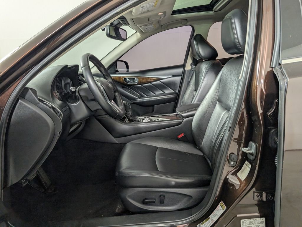 Used 2019 INFINITI Q50 Luxe RWD image 11