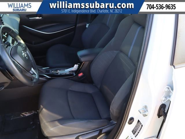 Used 2021 Toyota Corolla SE w/ SE Premium Package FWD image 18
