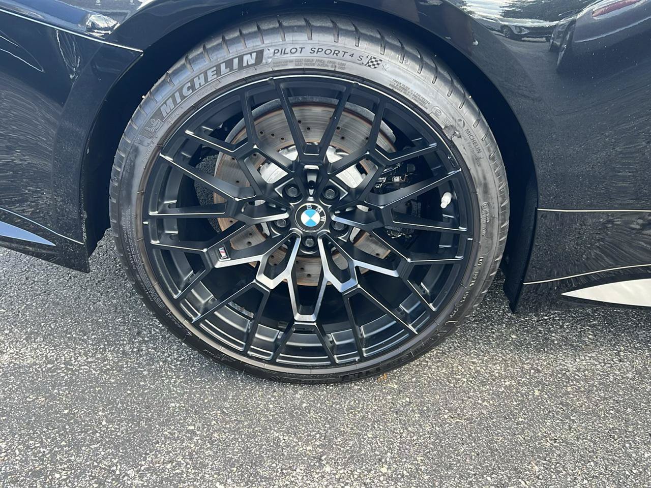 Used 2025 BMW M4 CS AWD/4WD image 28