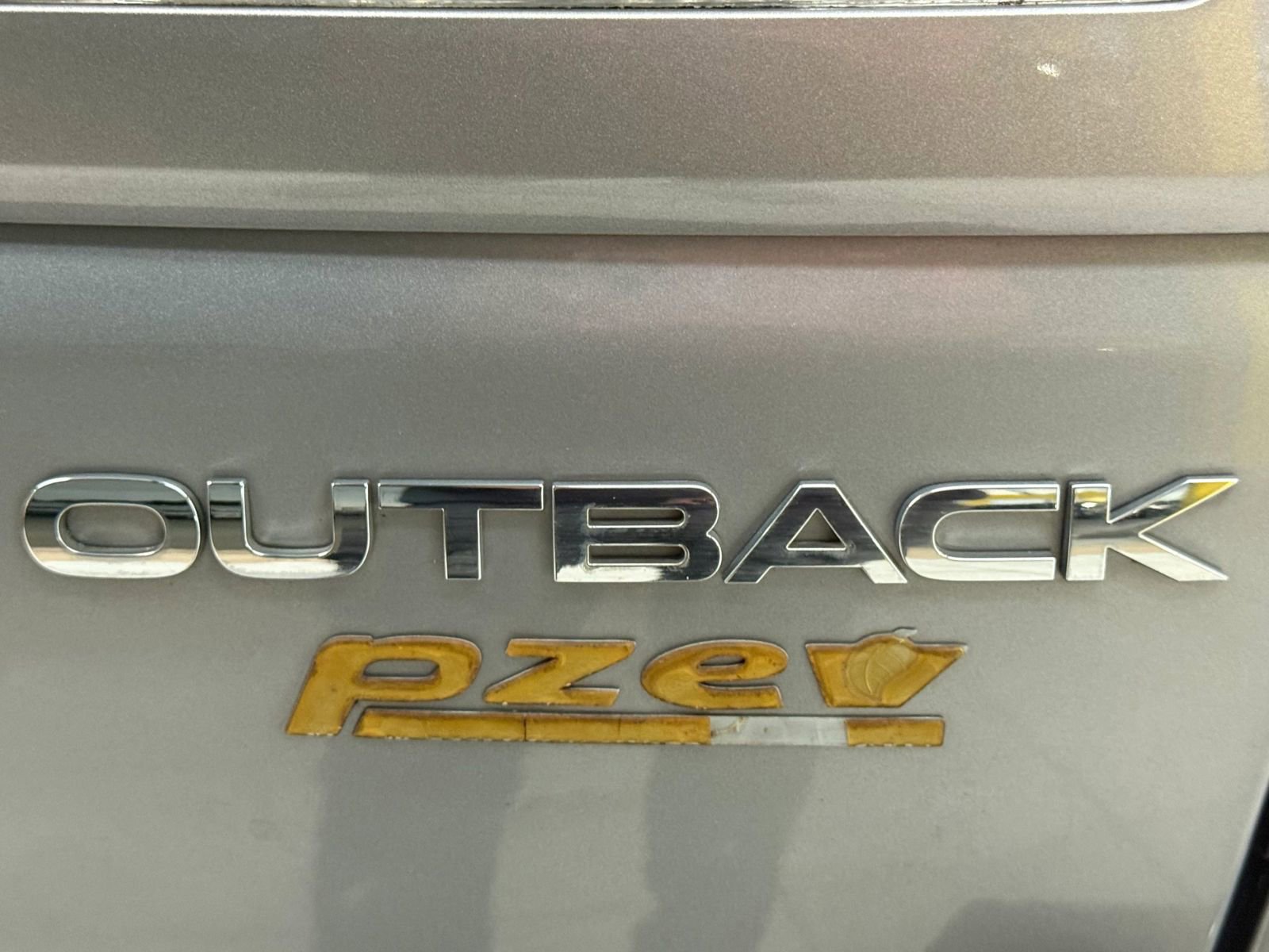 Used 2009 Subaru Outback 2.5i Special Edition image 13
