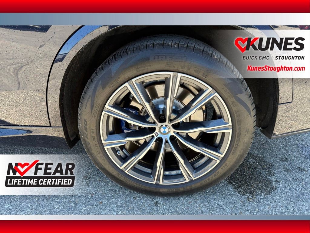 Used 2024 BMW X5 M60i AWD/4WD image 18