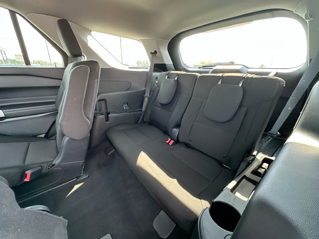 Used 2022 Ford Explorer XLT AWD/4WD image 28