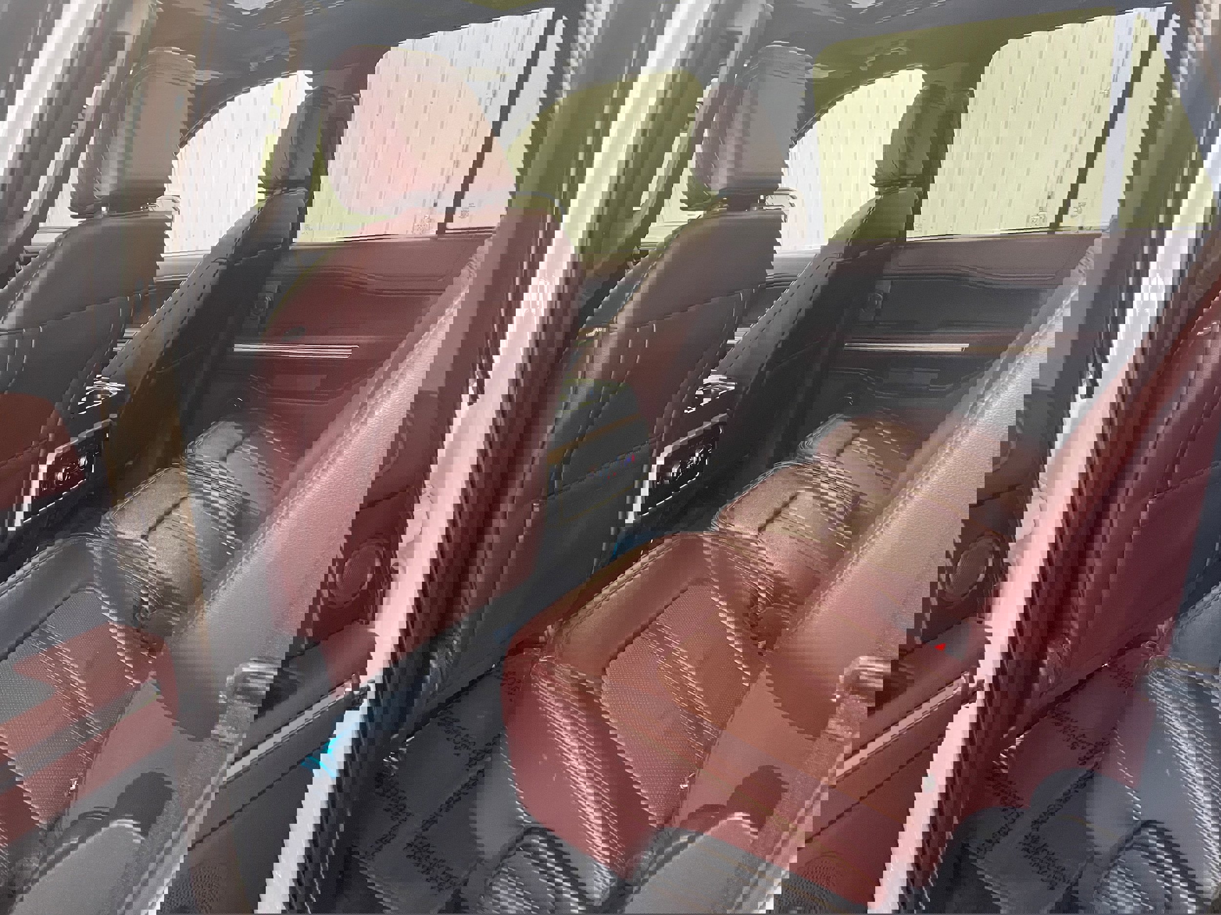 Used 2024 Ford Expedition Max Limited image 22