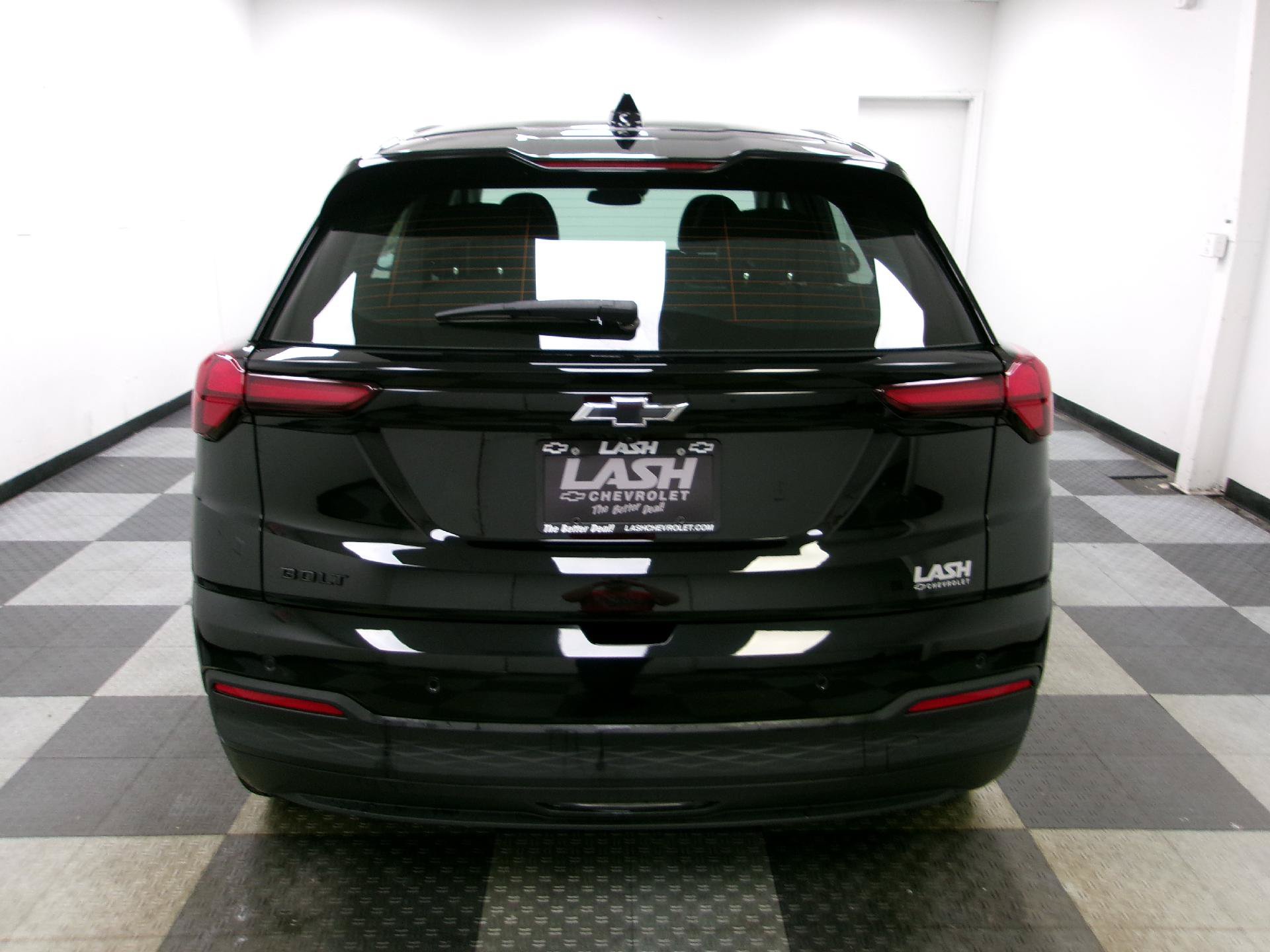 New 2027 Chevrolet Bolt LT w/ Comfort Package FWD image 13