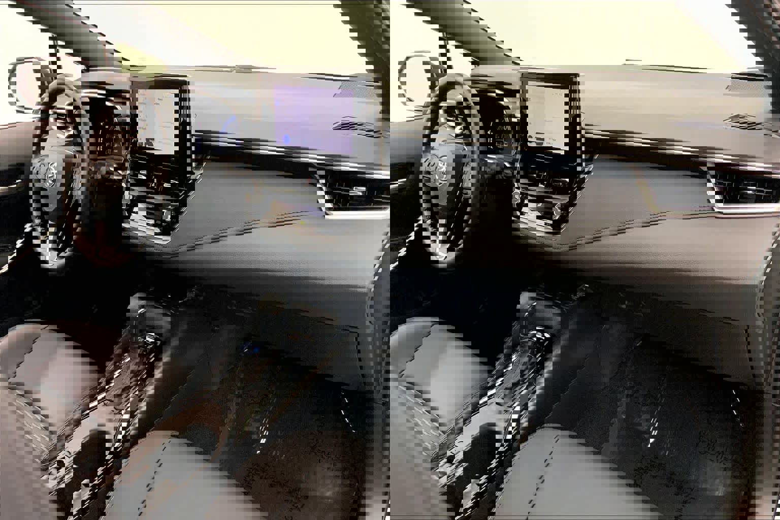 Used 2024 Toyota Corolla XSE image 10