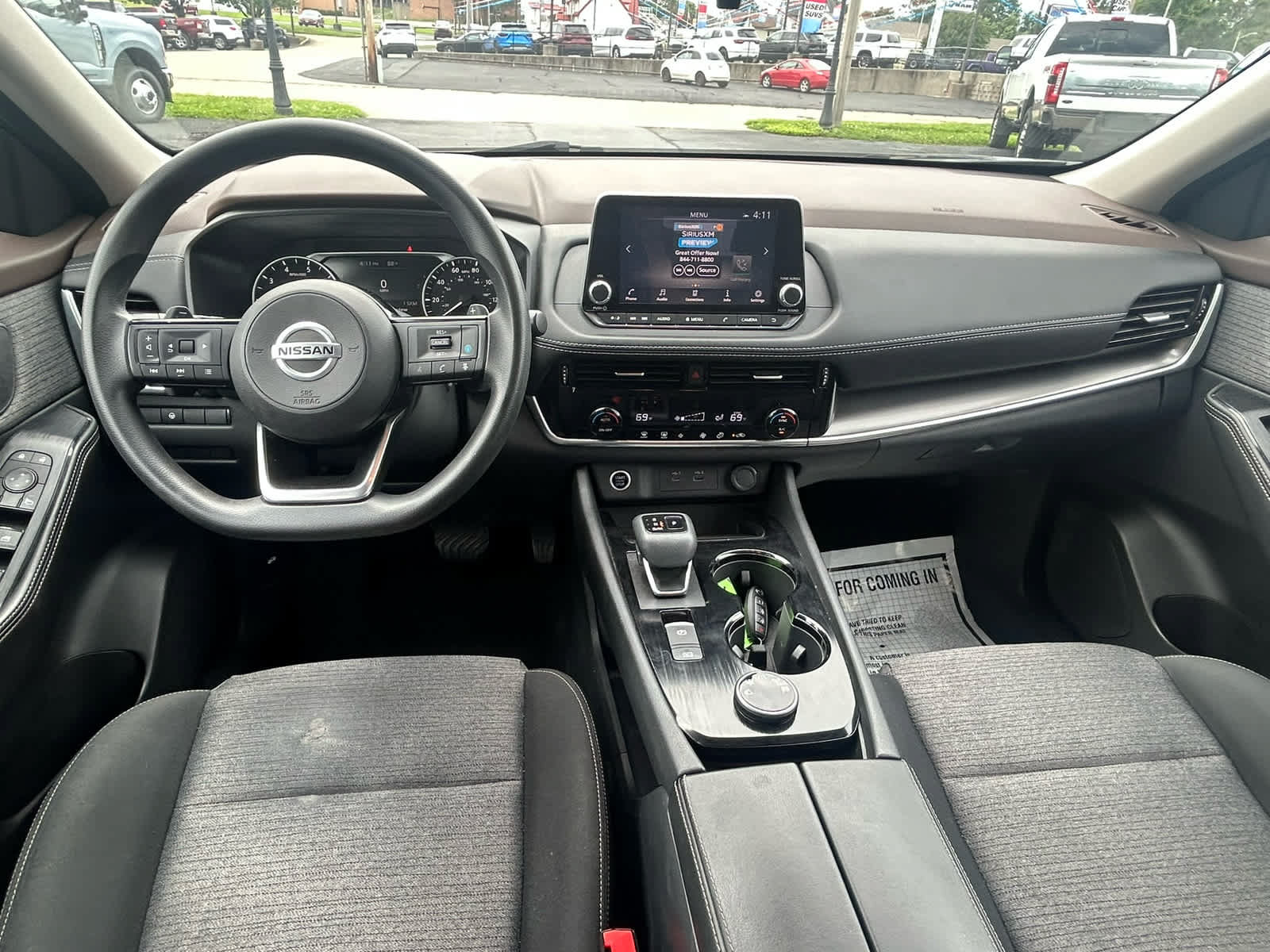 Used 2021 Nissan Rogue SV AWD/4WD image 13