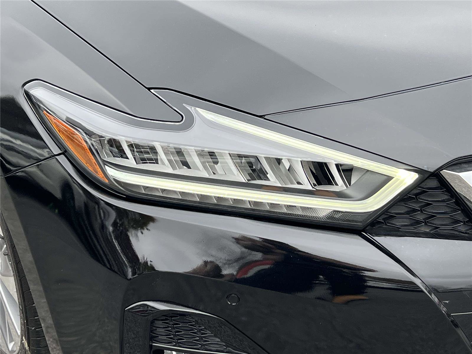 Certified 2023 Nissan Maxima Platinum w/ Sport Mat Group image 14