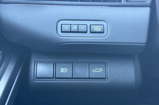 Certified 2026 Toyota C-HR AWD/4WD image 28