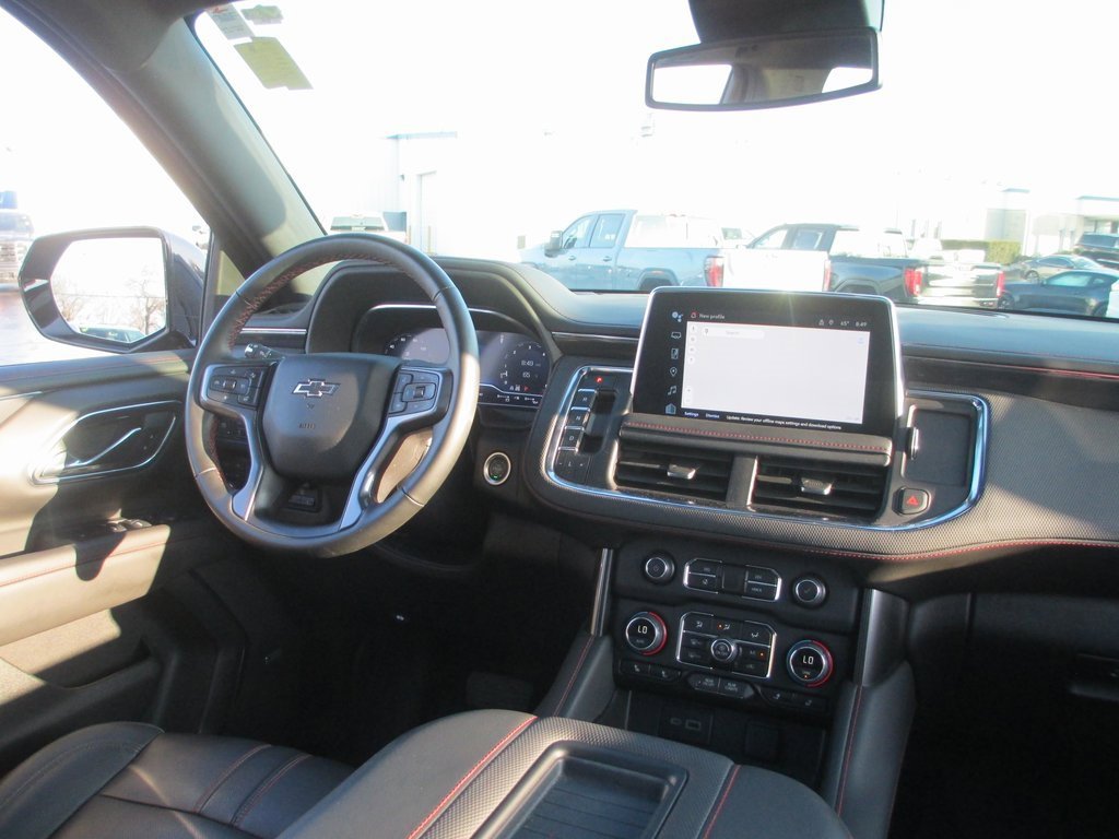 Certified 2024 Chevrolet Suburban RST w/ Sport Performance Package image 27