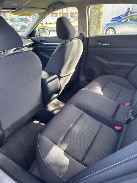 Used 2022 Nissan Altima 2.5 SV AWD/4WD image 5