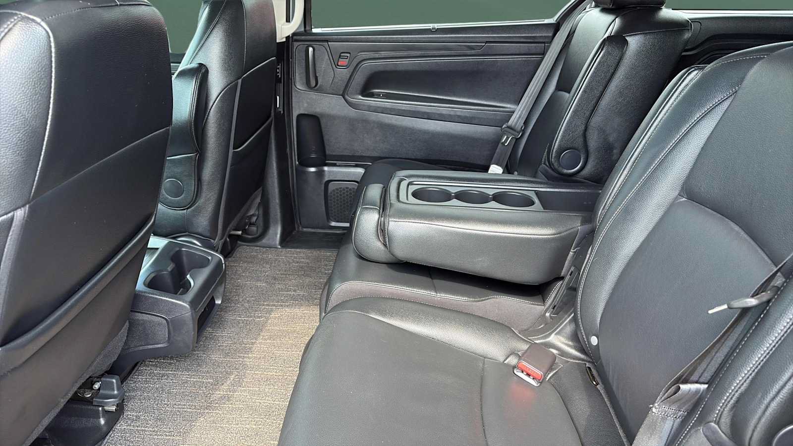 Used 2025 Honda Odyssey EX-L image 11