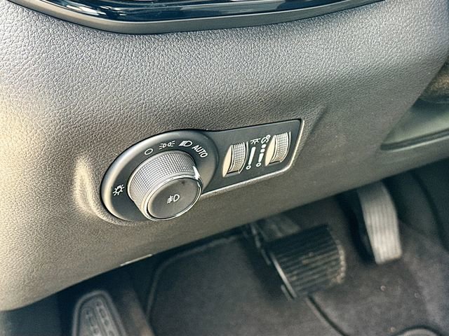 New 2026 Jeep Compass Limited image 11