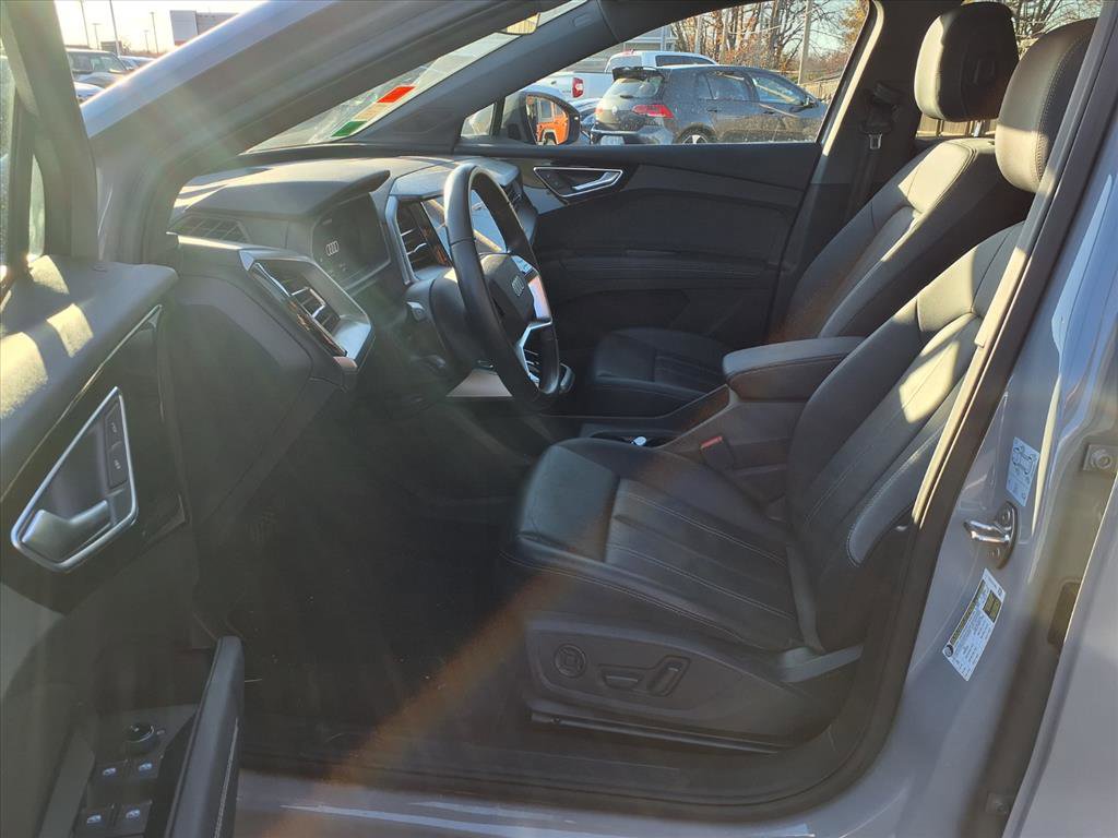 Used 2023 Audi Q4 e-tron Premium image 19