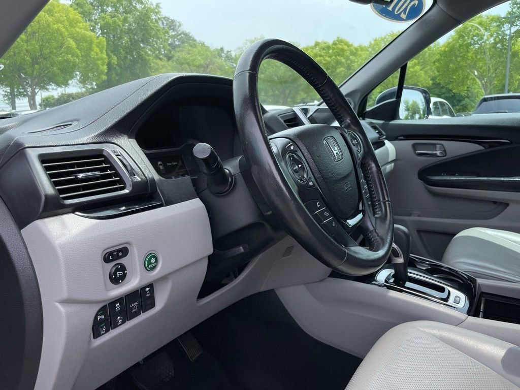 Used 2019 Honda Ridgeline RTL-E image 28