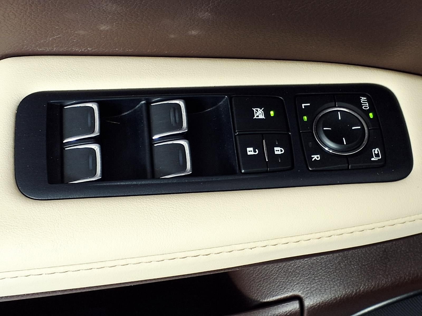 Used 2018 Lexus RX 350L FWD w/ Premium Package image 18