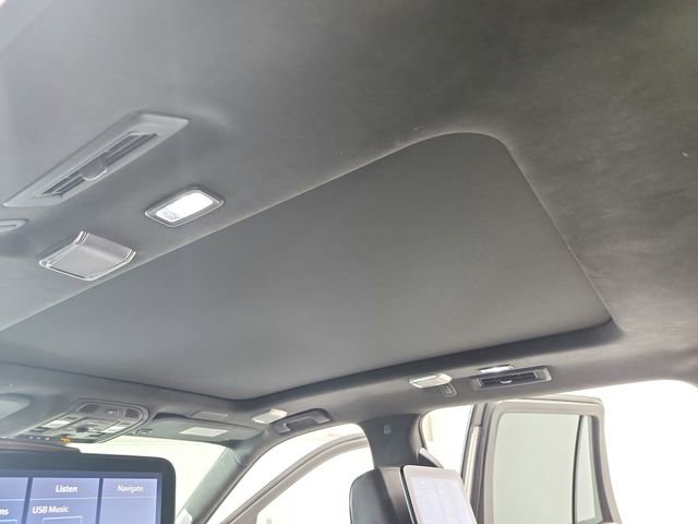 Used 2021 Cadillac Escalade Sport Platinum image 23