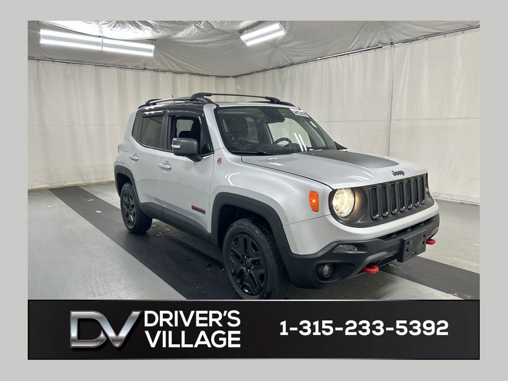 Used 2018 Jeep Renegade Trailhawk image 1