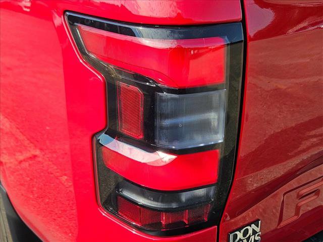 Used 2023 Nissan Frontier S w/ Technology Package image 9
