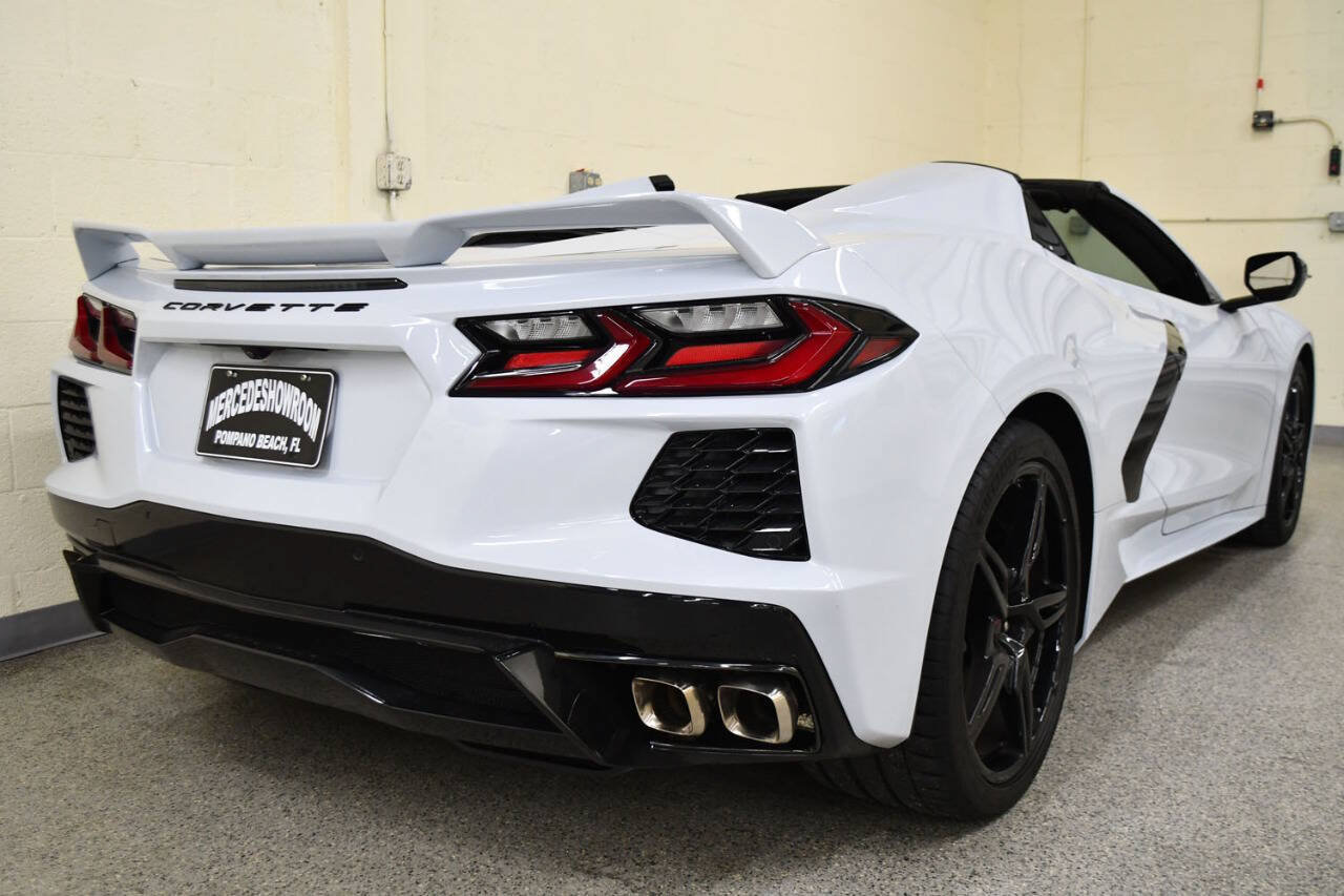 Used 2024 Chevrolet Corvette Stingray Convertible w/ Z51 Performance Package RWD image 8