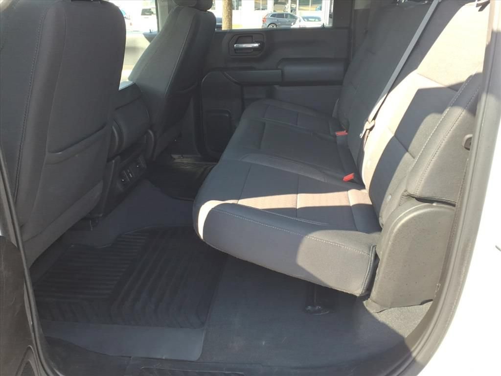 Used 2024 Chevrolet Silverado 2500 Custom w/ Custom Value Package AWD/4WD image 23