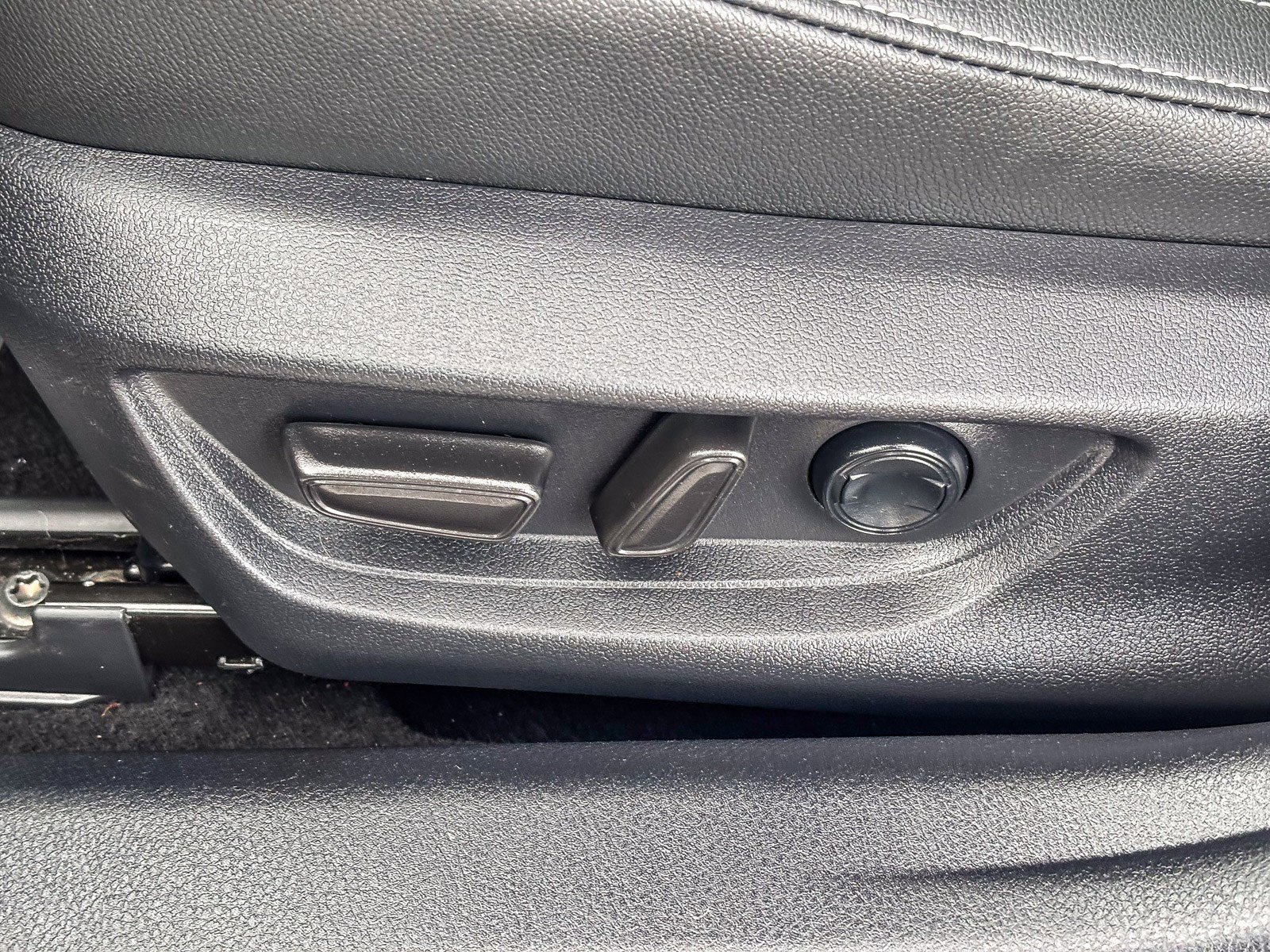 Certified 2025 Toyota Camry SE image 23