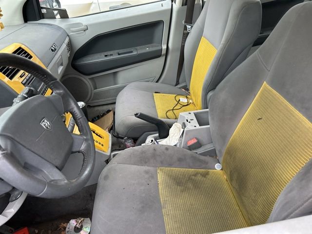 Used 2007 Dodge Caliber SXT image 8