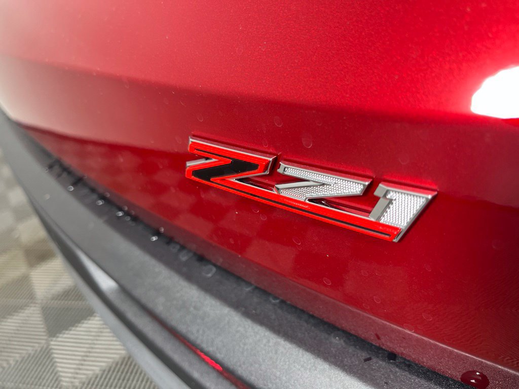 New 2027 Chevrolet Traverse Z71 w/ Enhanced Driving Package AWD/4WD image 4