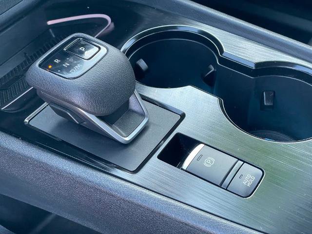 Certified 2025 Nissan Rogue SL image 26