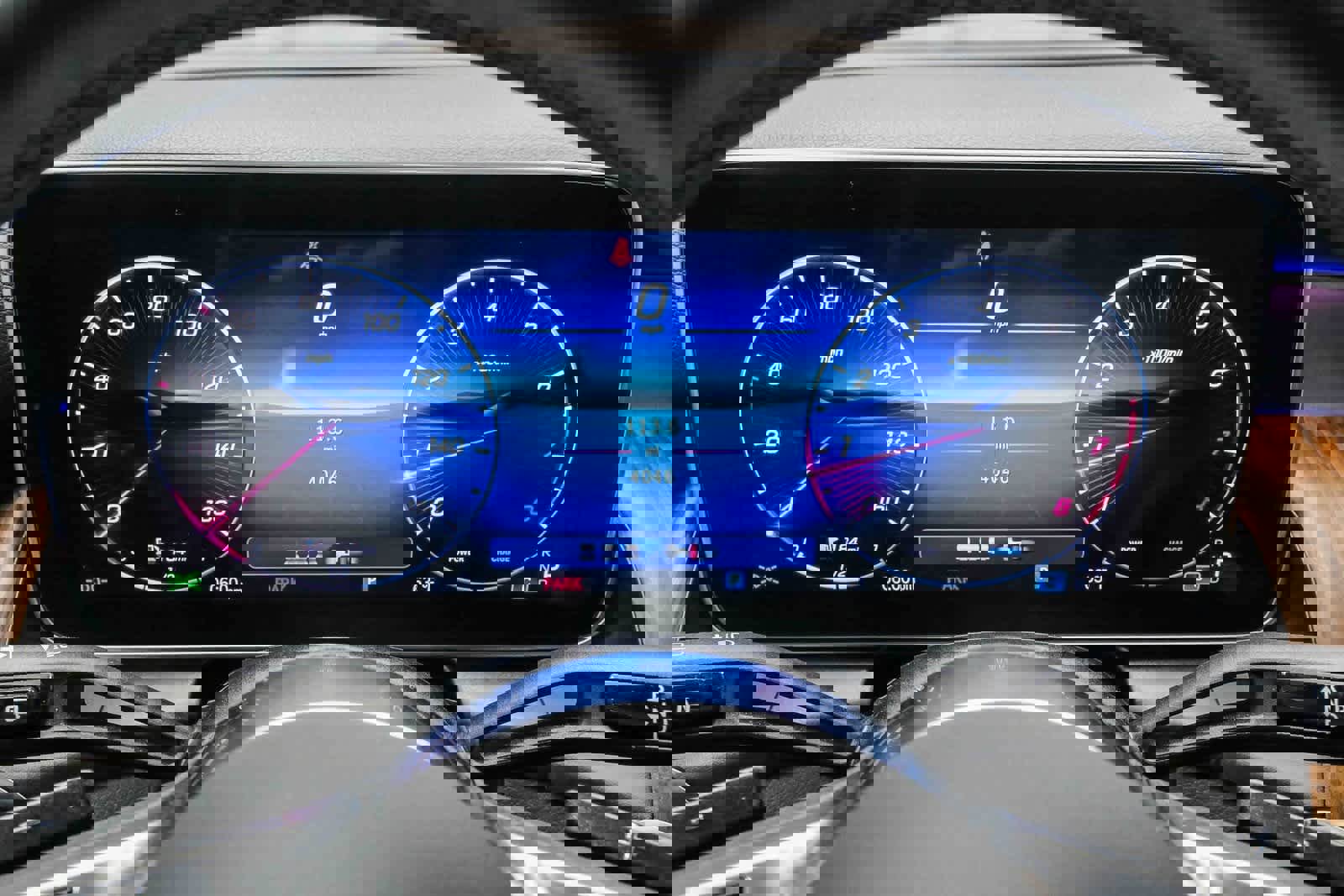 Certified 2025 Mercedes-Benz GLC 300 image 23