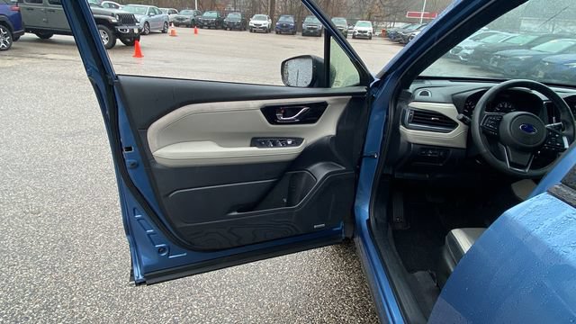 Certified 2025 Subaru Forester Limited AWD/4WD image 17
