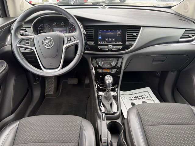 Used 2022 Buick Encore Preferred w/ Safety Package image 22