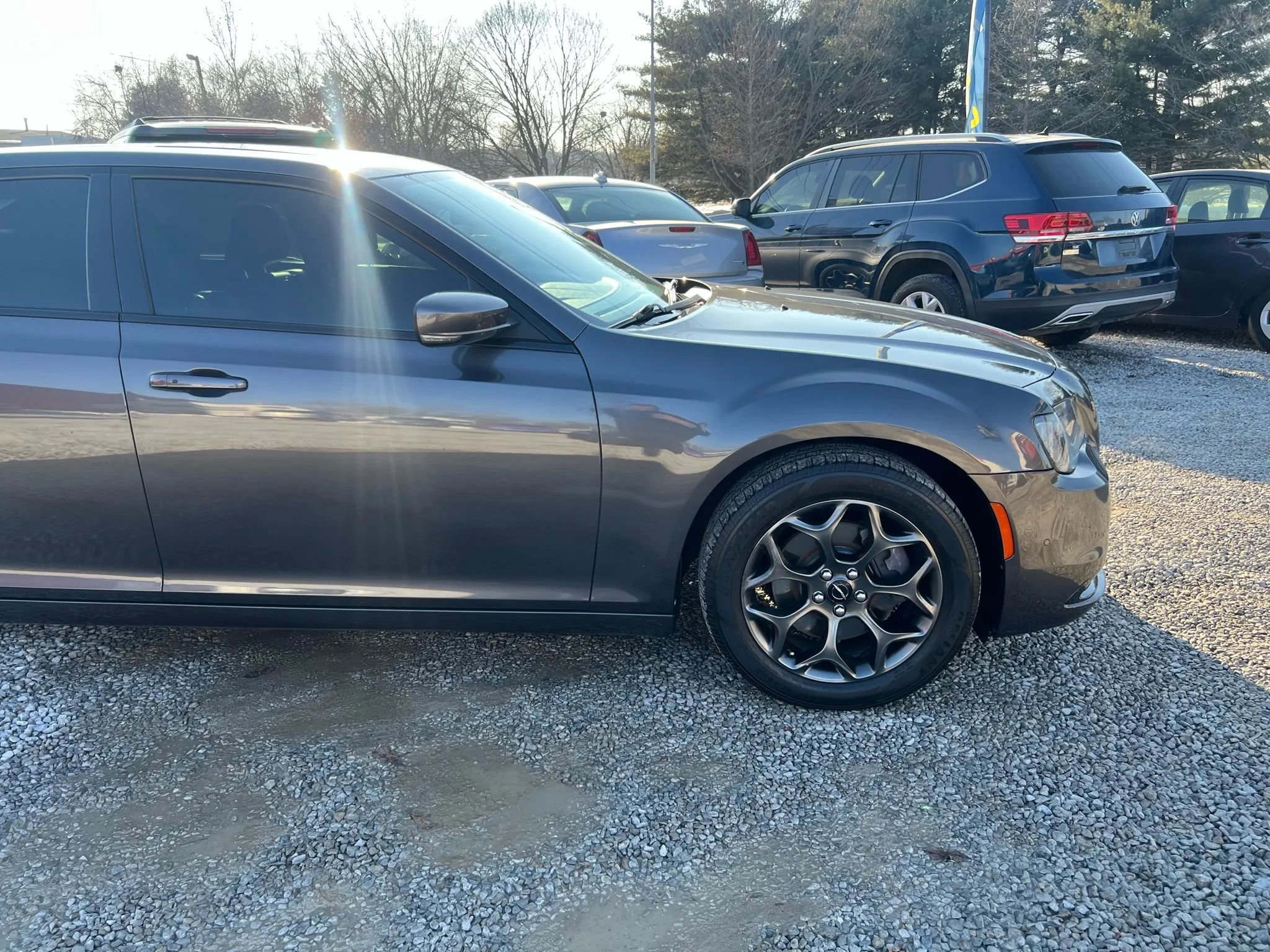 Used 2018 Chrysler 300 S w/ 300S Premium Group image 10