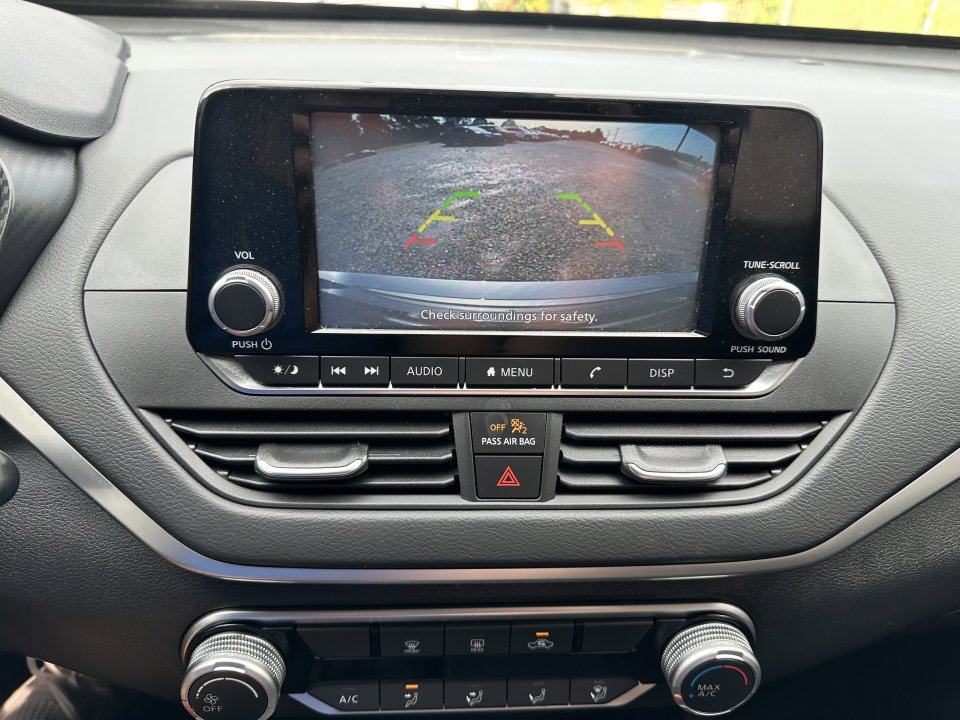 Used 2021 Nissan Altima 2.5 S w/ Driver Assist Package FWD image 11