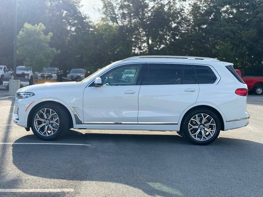 Used 2021 BMW X7 xDrive40i w/ Premium Package AWD/4WD image 3